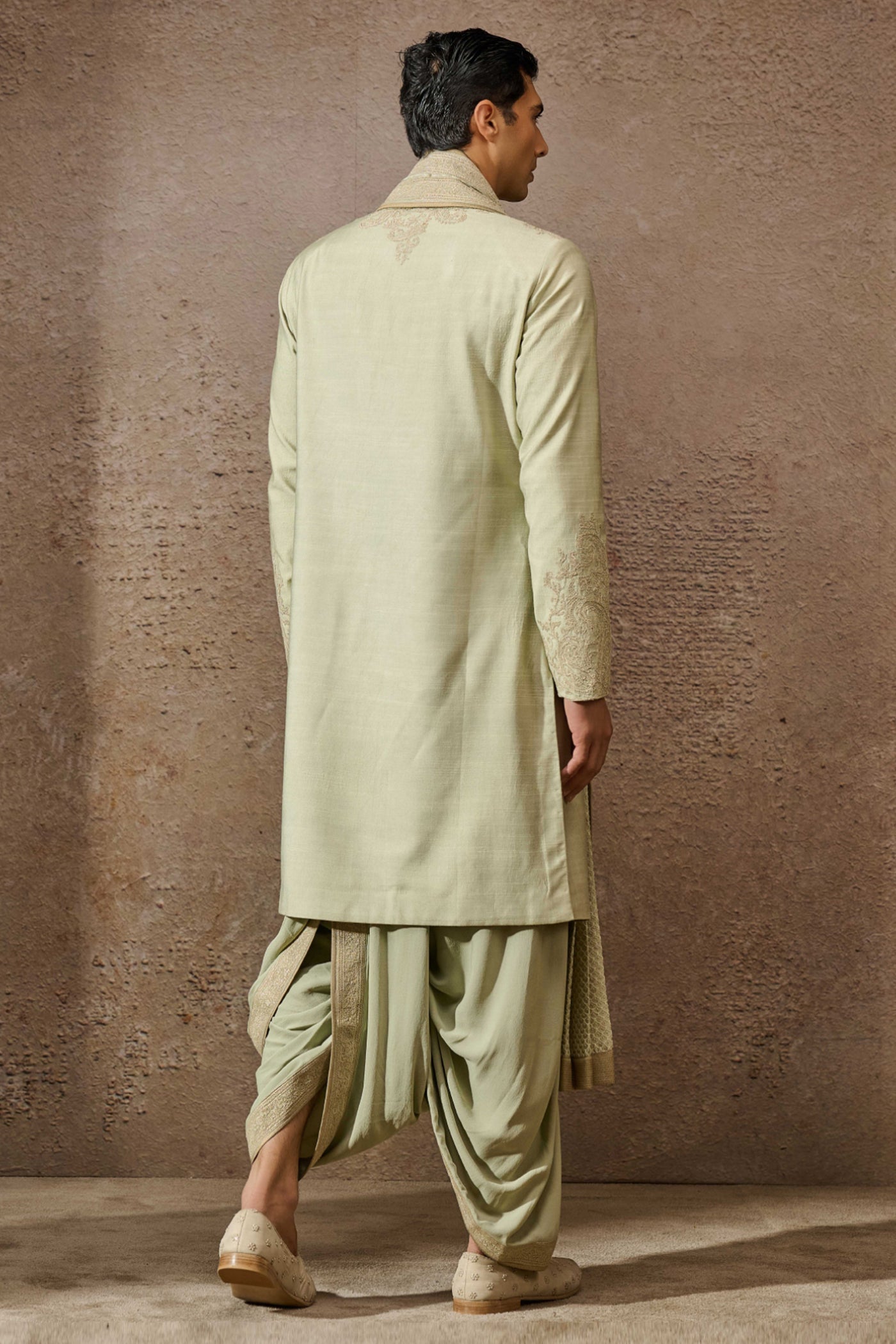 Tarun Tahiliani Menswear Classic Jade Embroidered Kurta Set indian designer wear online shopping melange singapore