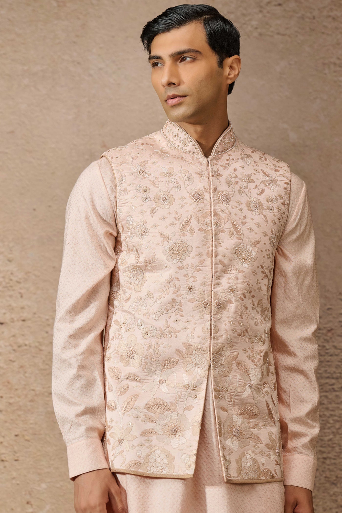 Tarun Tahiliani Menswear Embroidered Floral Waistcoat Set indian designer wear online shopping melange singapore