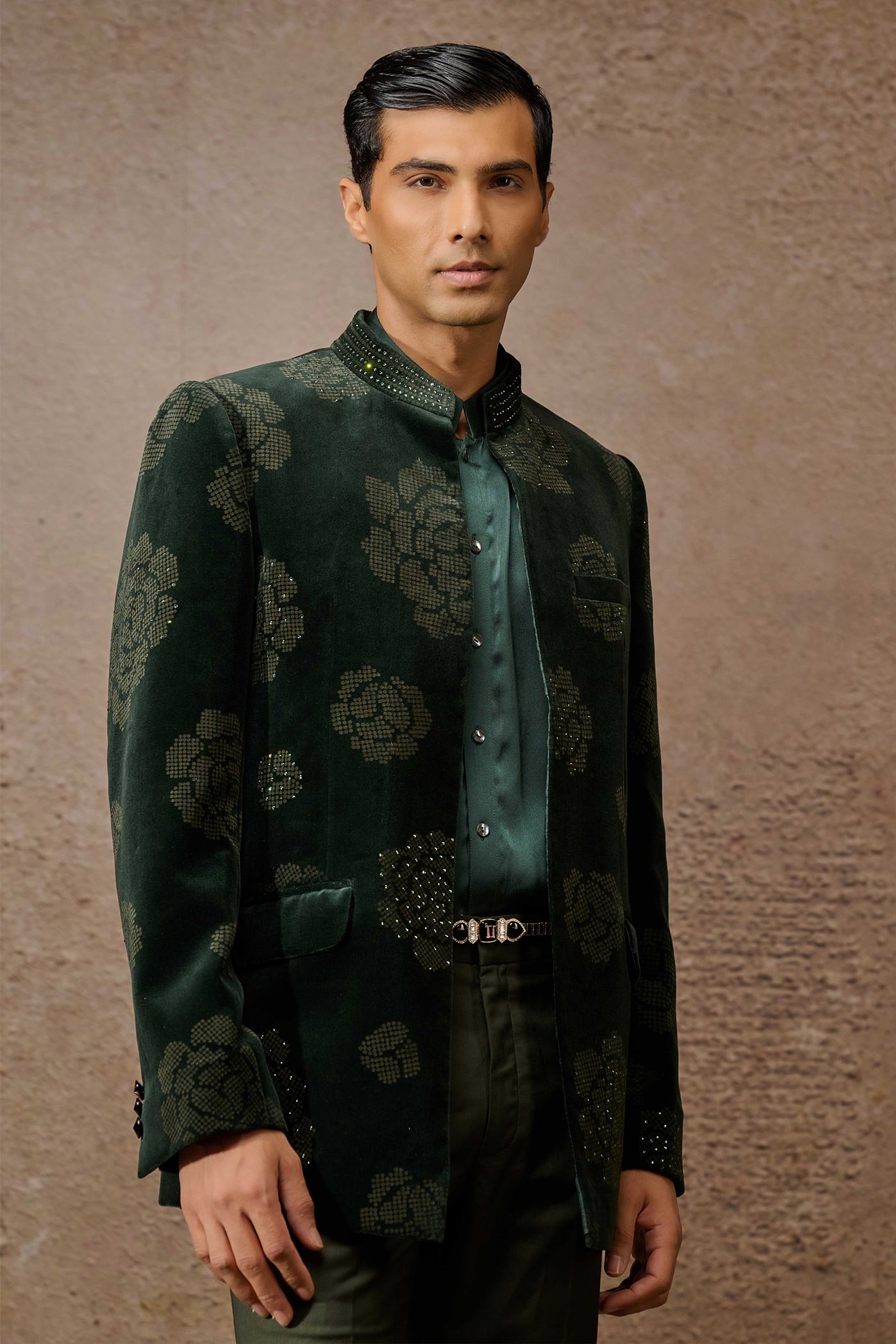 Tarun Tahiliani Menswear Indowestern Bandgala Set Emerald indian designer wear online shopping melange singapore