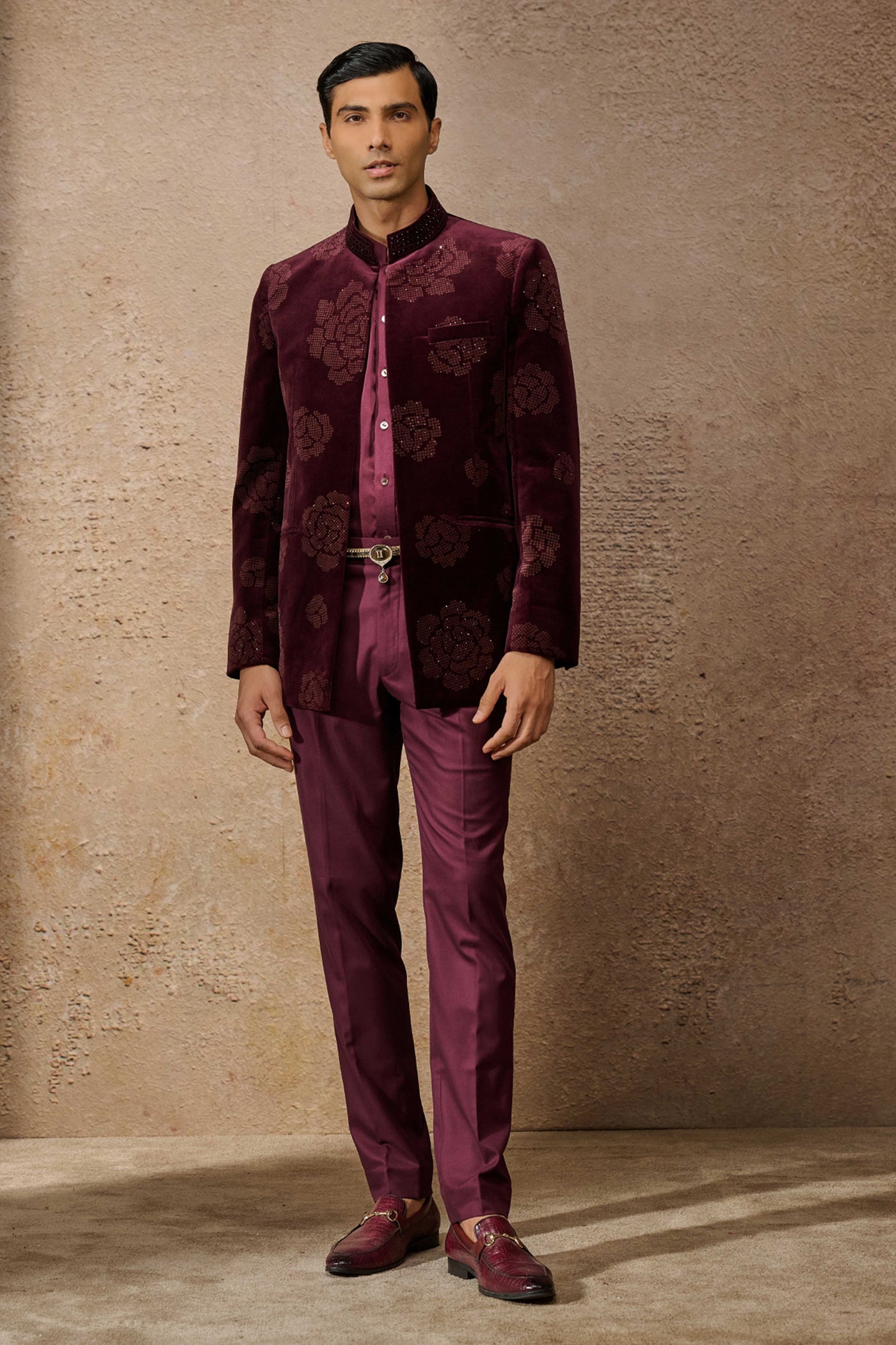 Tarun Tahiliani Menswear Indowestern Bandgala Set Wine indian designer wear online shopping melange singapore