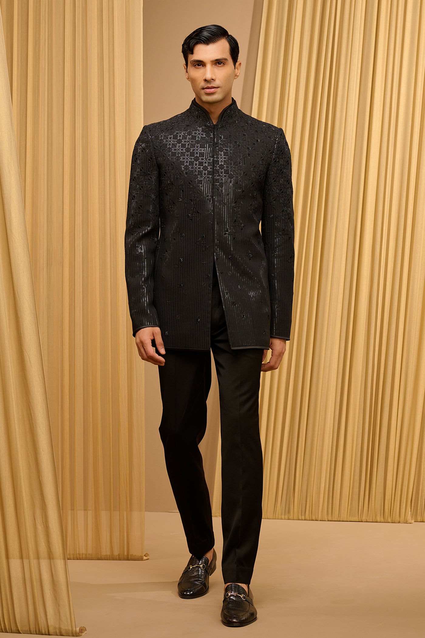 Tarun Tahiliani Menswear Cocktail Bandhgala Set indian designer wear online shopping melange singapore
