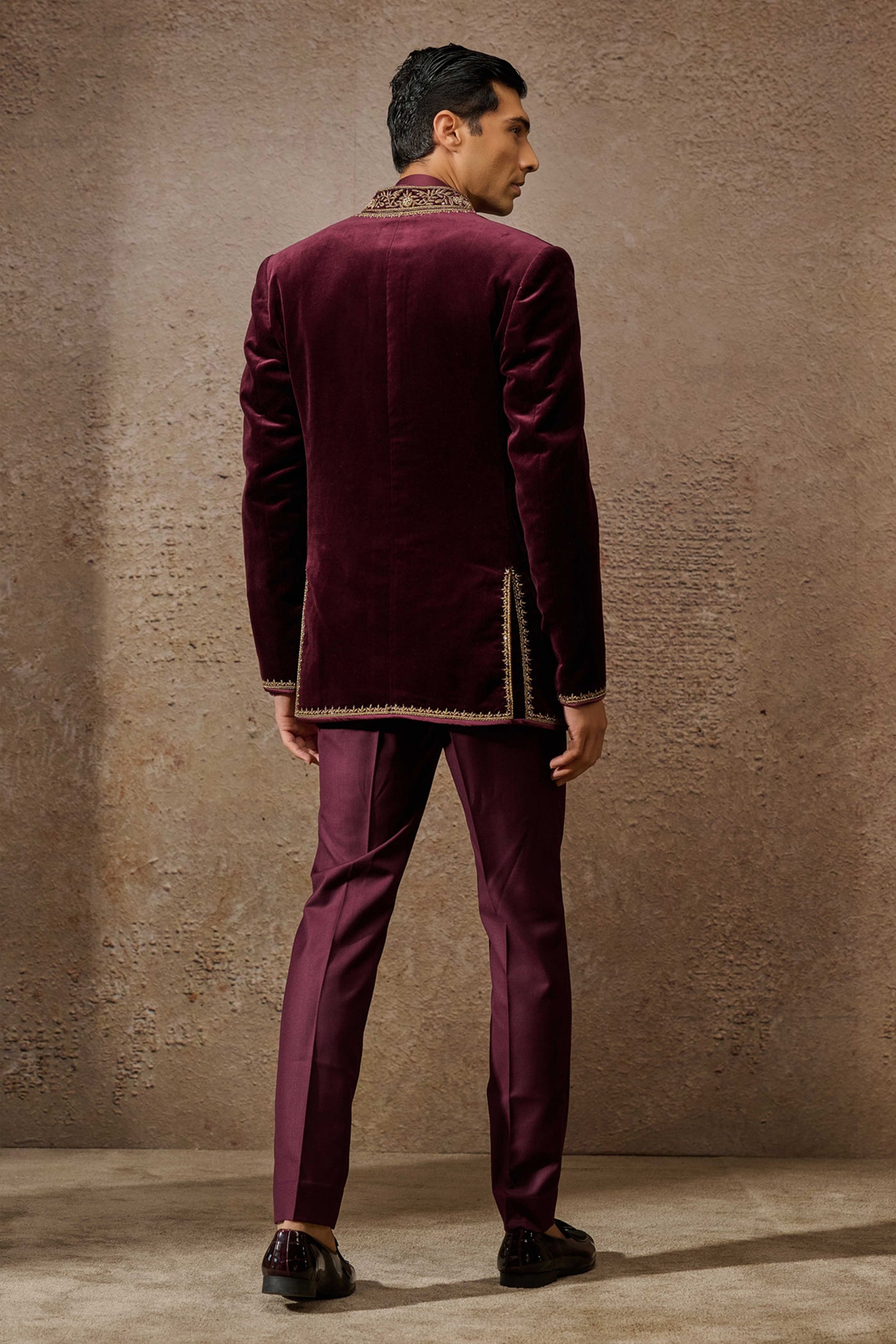 Tarun Tahiliani Menswear Wine Indowestern Bandgala Set indian designer wear online shopping melange singapore
