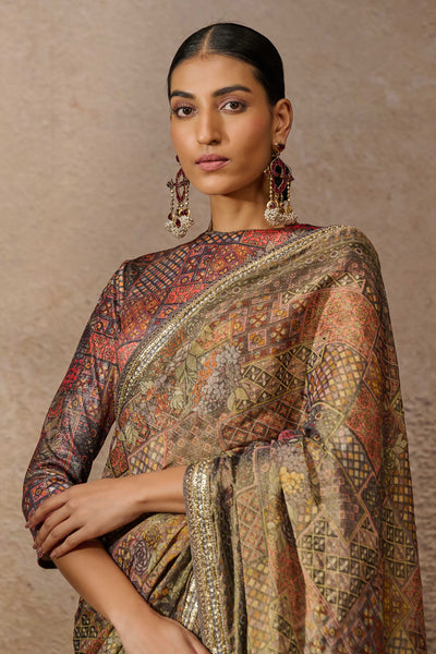 Tarun Tahiliani Printed Foil Jersey Saree indian designer wear online shopping melange singapore