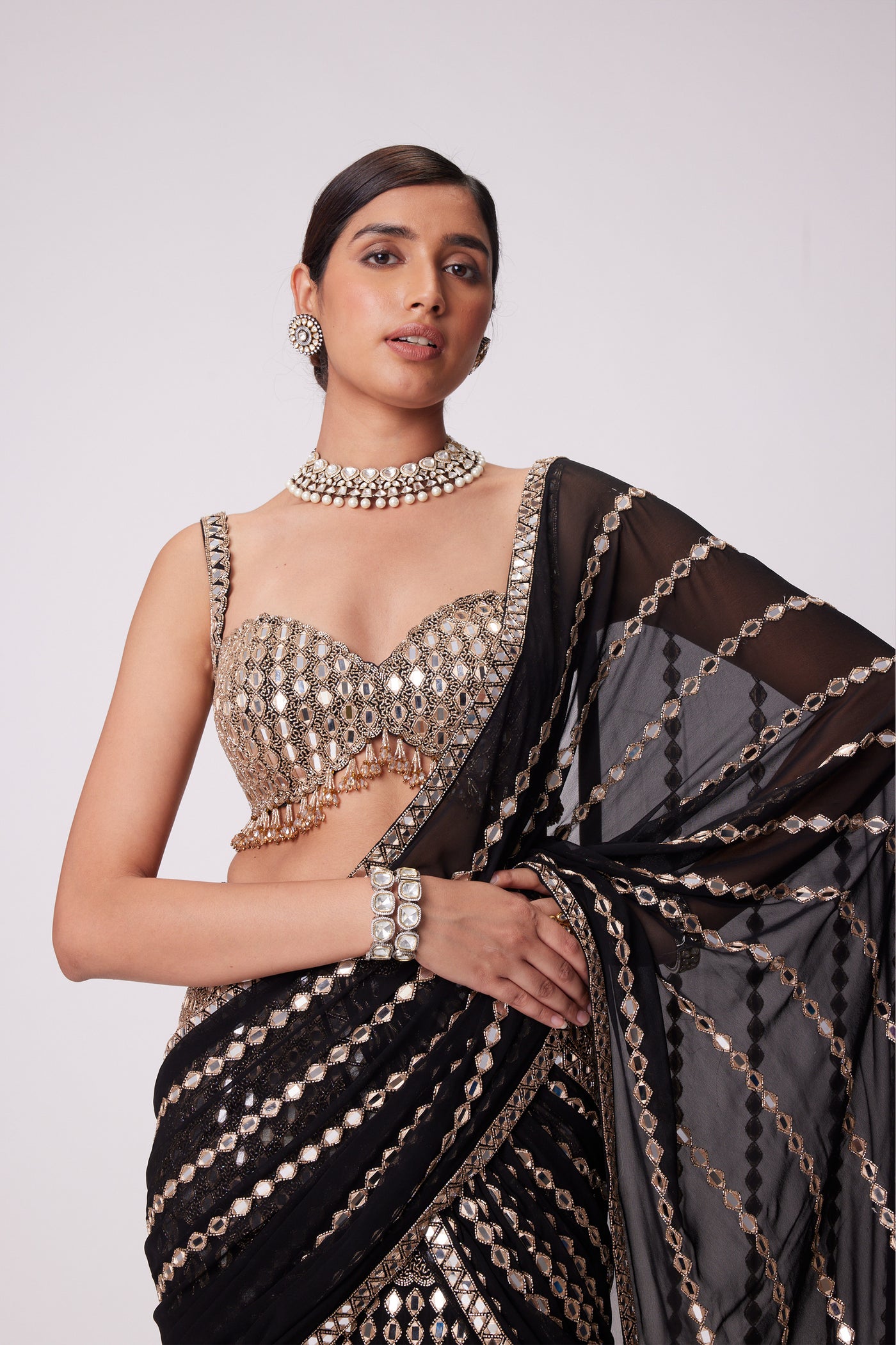 V Vani Vats Black Pre Draped Hand Embroidered Saree Set indian designer wear online shopping melange singapore