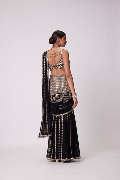 V Vani Vats Black Pre Draped Saree Set indian designer wear online shopping melange singapore