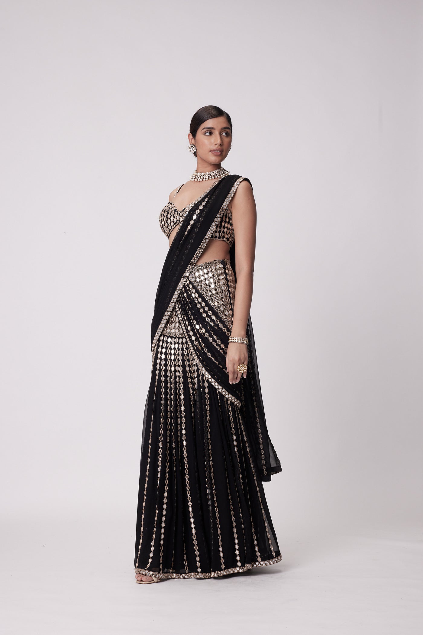 V Vani Vats Black Pre Draped Saree Set indian designer wear online shopping melange singapore