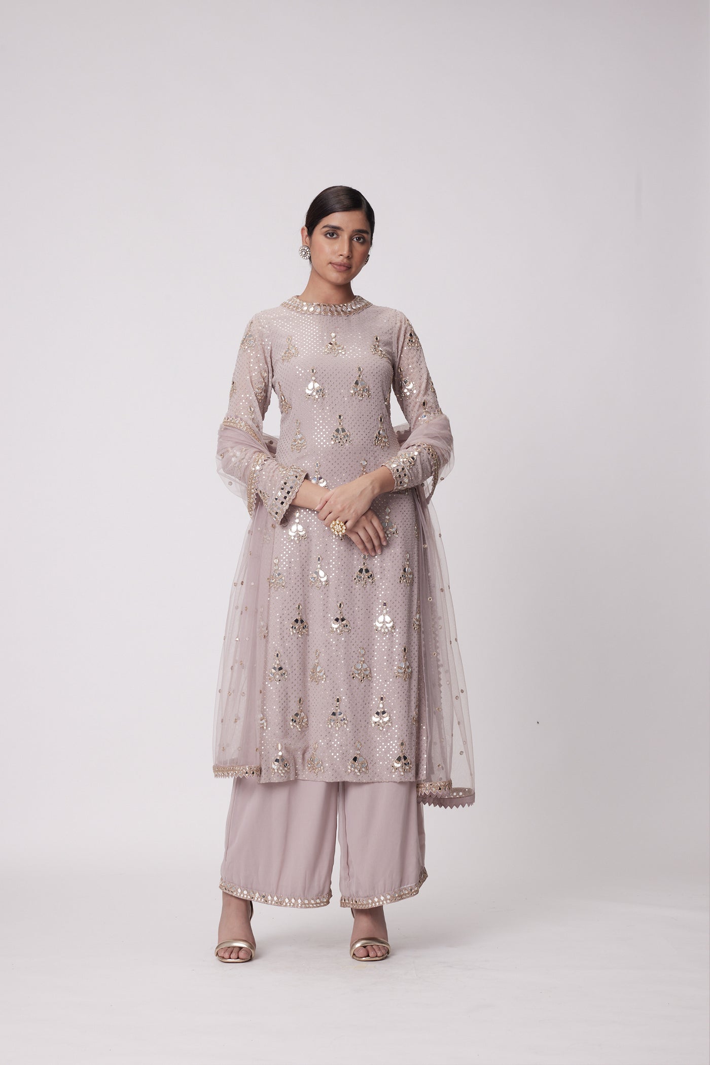 V Vani Vats Mud Mauve Straight Kurta Set Rose Gold indian designer wear online shopping melange singapore