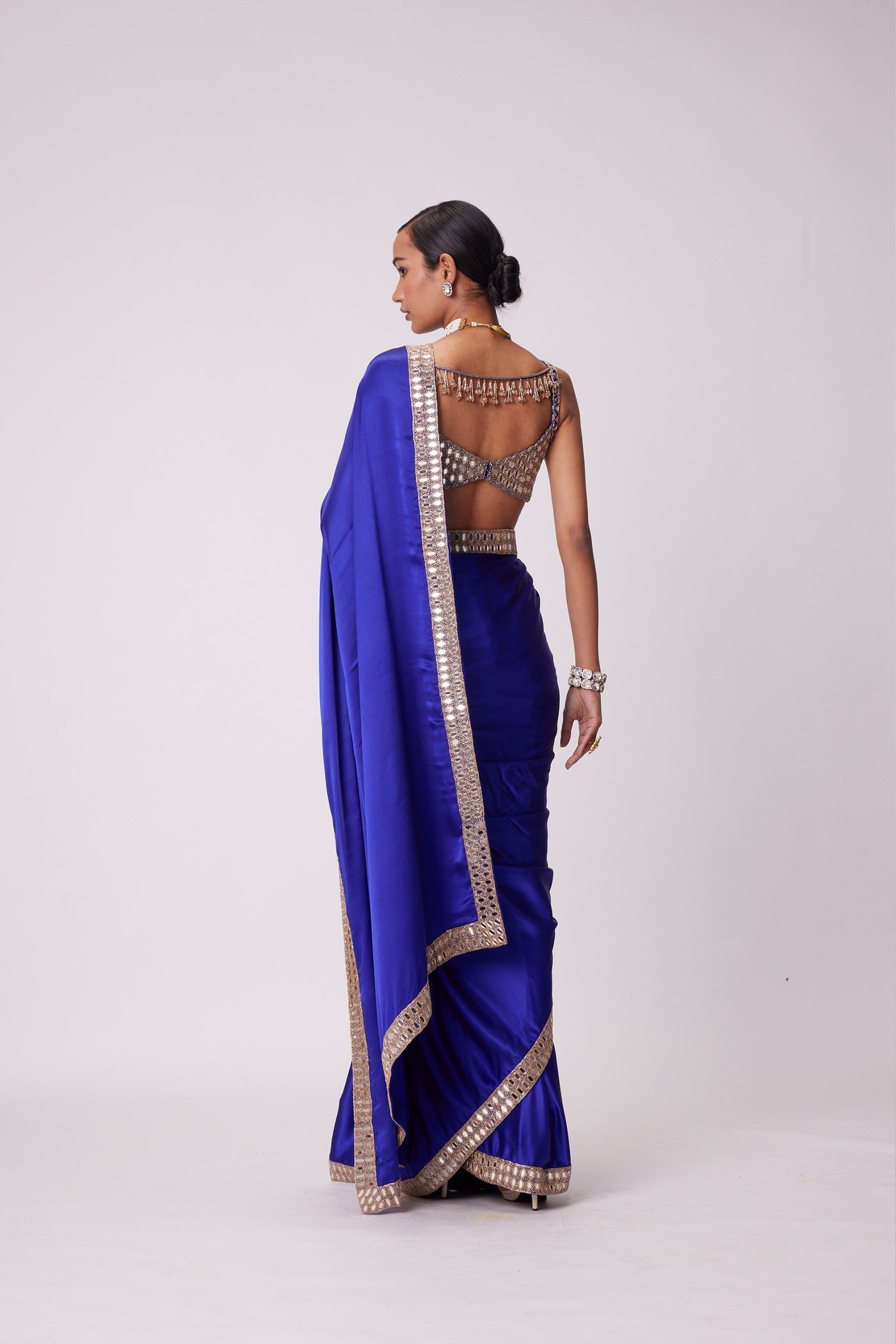 V Vani Vats Persian Blue Hand Embroidered Satin Saree Set indian designer wear online shopping melange singapore