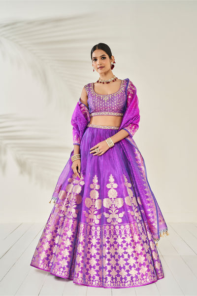 Janhvi Kapoor's Anita Dongre lehenga is the peppiest look to wear for your  mehendi | Vogue India | Wedding Wardrobe